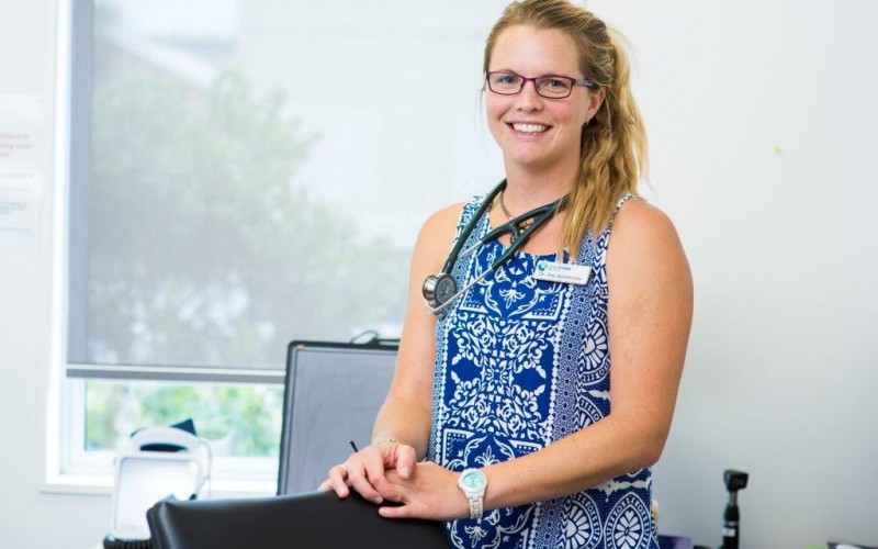 Three Rivers Medical is very happy to welcome back British GP Dr Roslyn Gathercole.